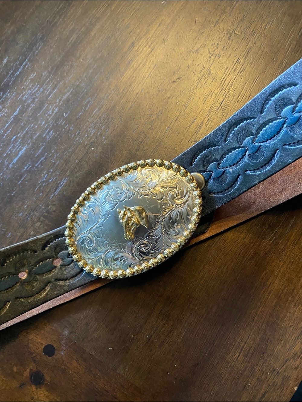 Western Horse Head Belt Buckle on Two-Tone Leather Strap